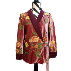Vicolo Funky Artsy Floral Embroidered Crushed Velvet Wrap Blazer Jacket